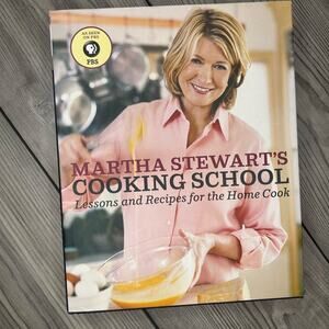 Hardback Book: Martha Stewart's Cooking School Cookbook Bake
